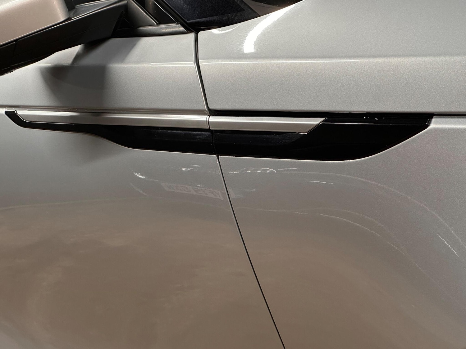 Used Land Rover Range Rover Velar 2018 for sale - 76472916: Photo 34