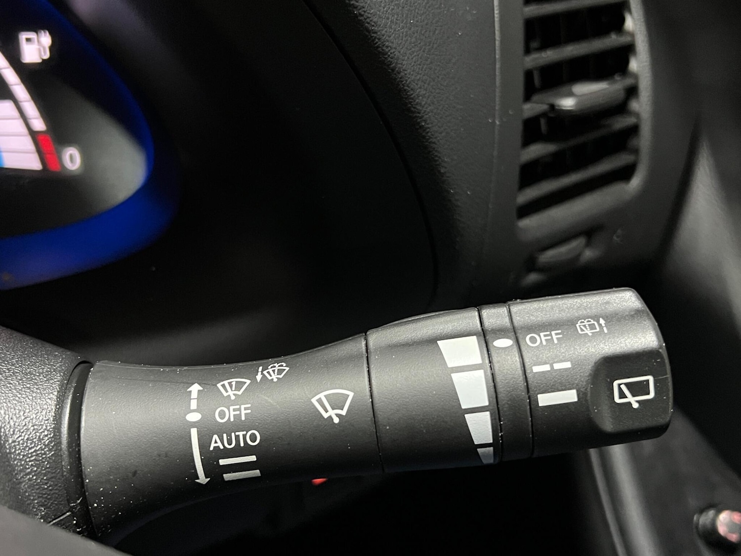 Used Nissan Leaf 2017 for sale - 77982479: Photo 25