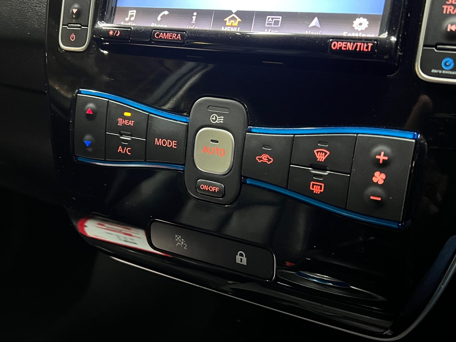 Used Nissan Leaf 2017 for sale - 77982479: Photo 33