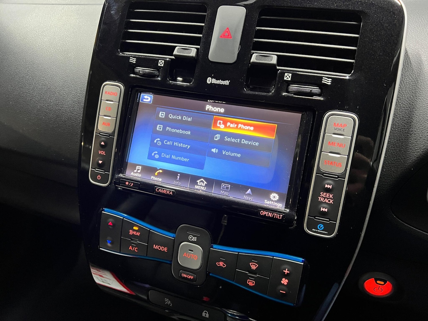 Used Nissan Leaf 2017 for sale - 77982479: Photo 34