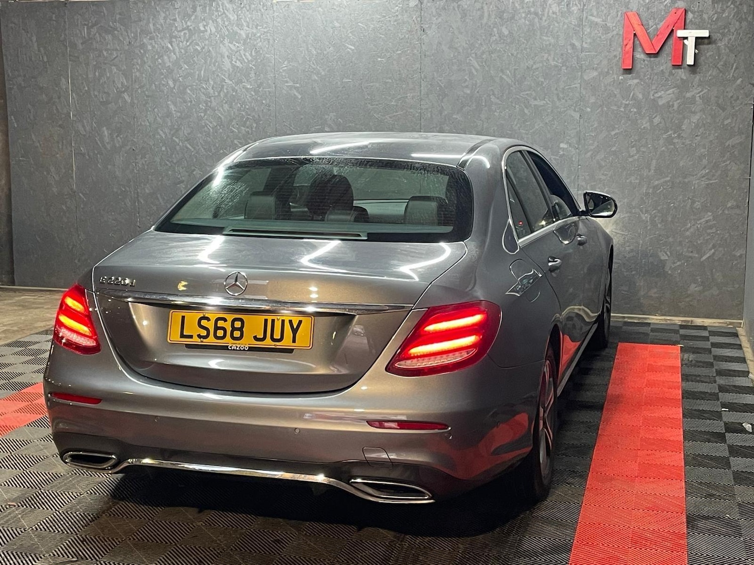 Used Mercedes-Benz E Class 2018 for sale - 77238631: Photo 15