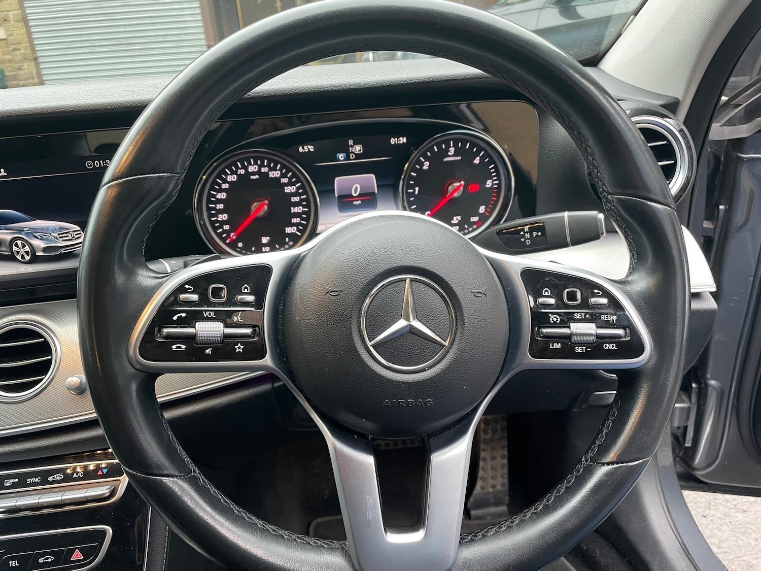 Used Mercedes-Benz E Class 2018 for sale - 77238631: Photo 33