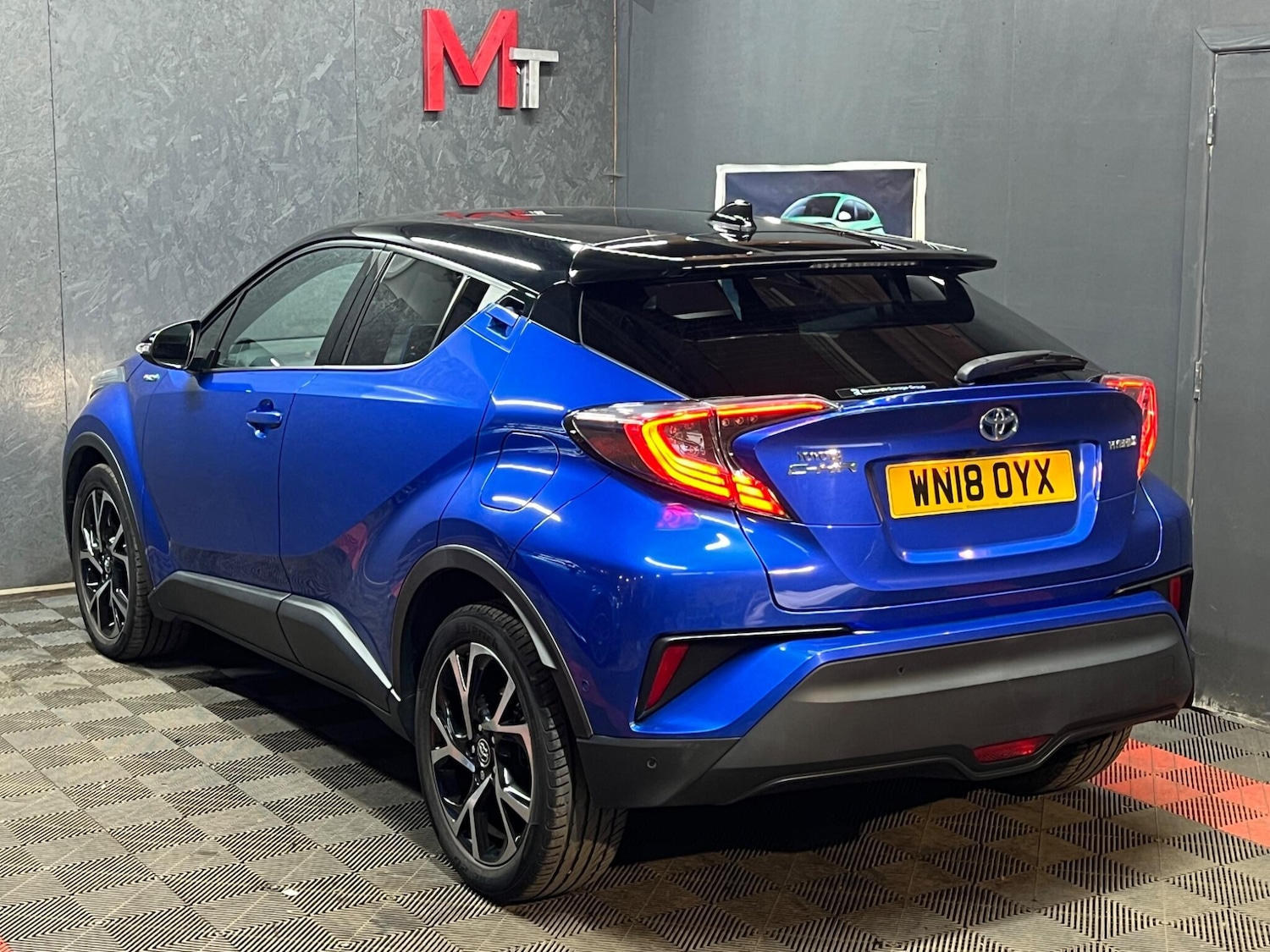 Used Toyota C-HR 2018 for sale - 78157409: Photo 14