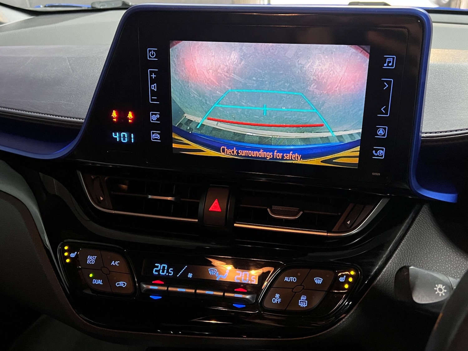 Used Toyota C-HR 2018 for sale - 78157409: Photo 41