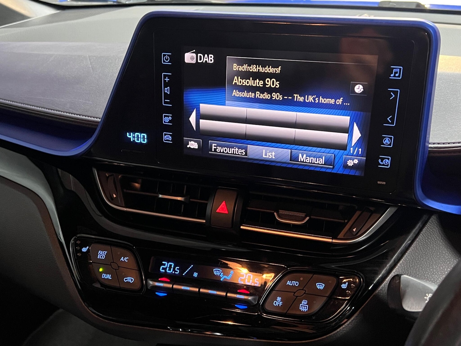 Used Toyota C-HR 2018 for sale - 78157409: Photo 43