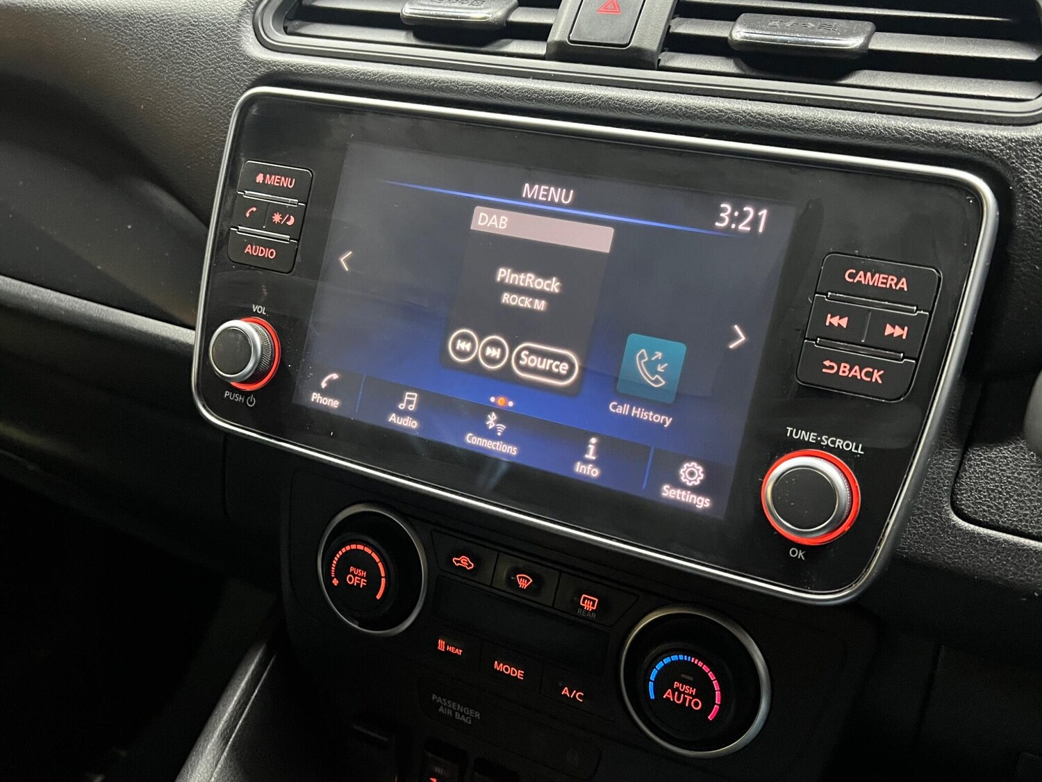 Used Nissan Leaf 2022 for sale - 78170940: Photo 34