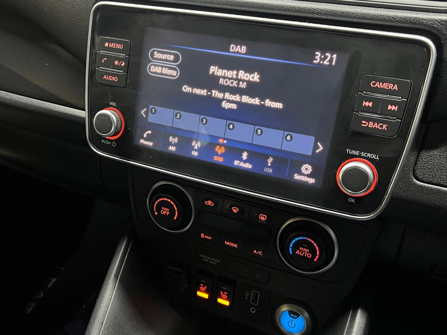 Used Nissan Leaf 2022 for sale - 78170940: Photo 35