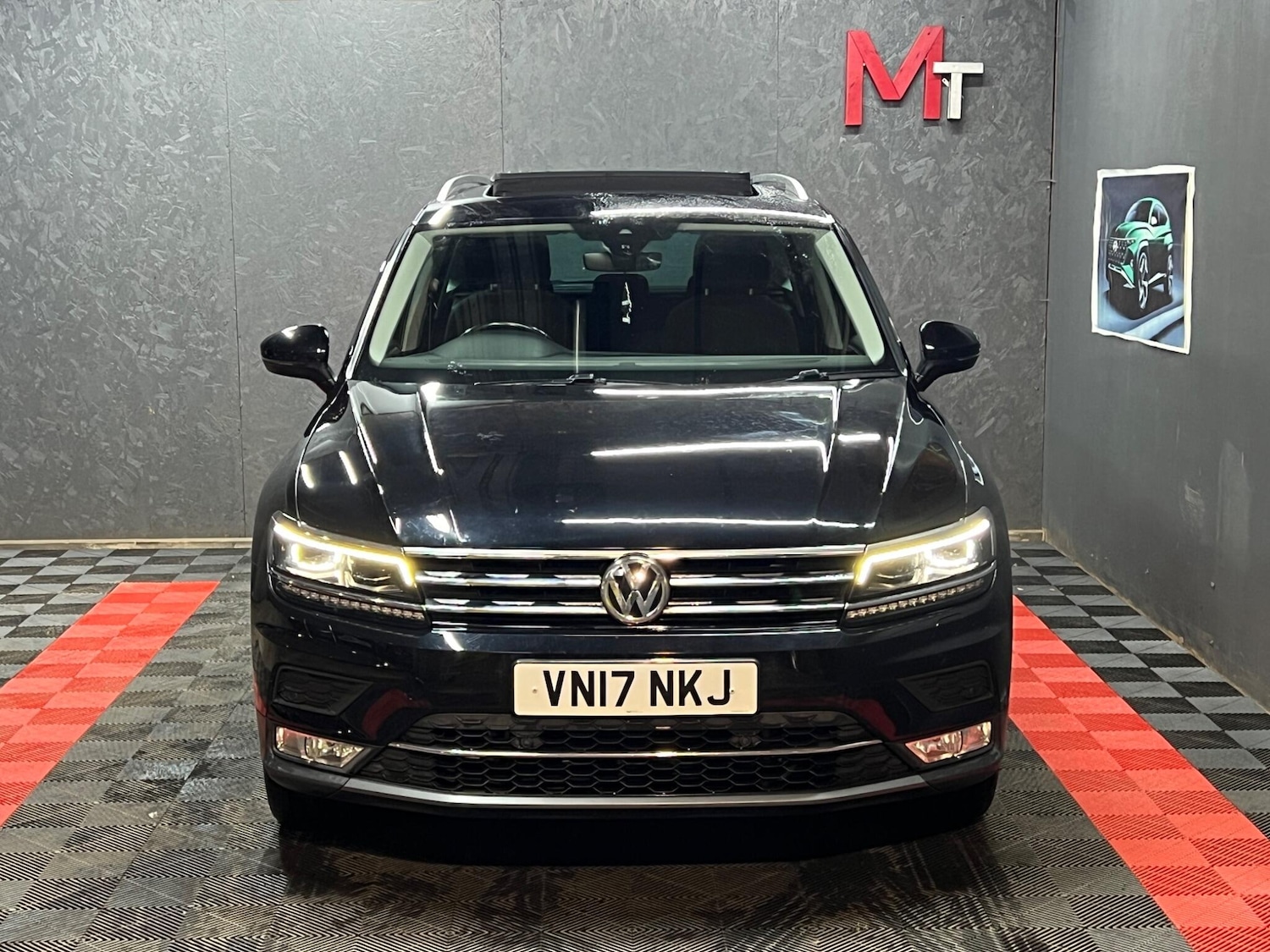 Used Volkswagen Tiguan 2017 for sale - 76976216: Photo 11