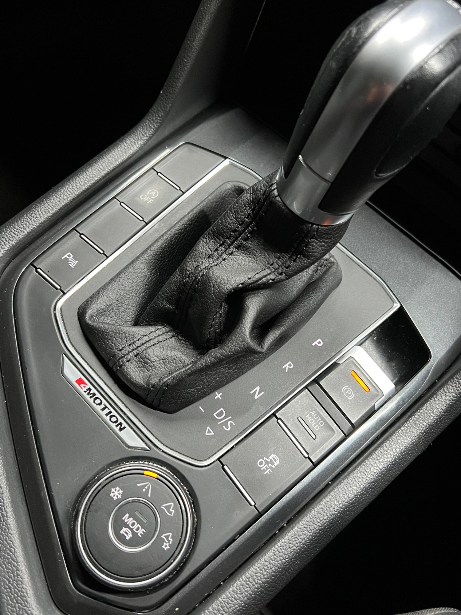 Used Volkswagen Tiguan 2017 for sale - 76976216: Photo 19