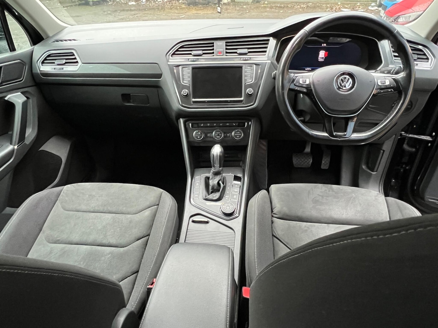 Used Volkswagen Tiguan 2017 for sale - 76976216: Photo 21