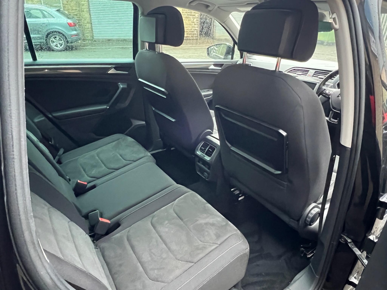 Used Volkswagen Tiguan 2017 for sale - 76976216: Photo 27