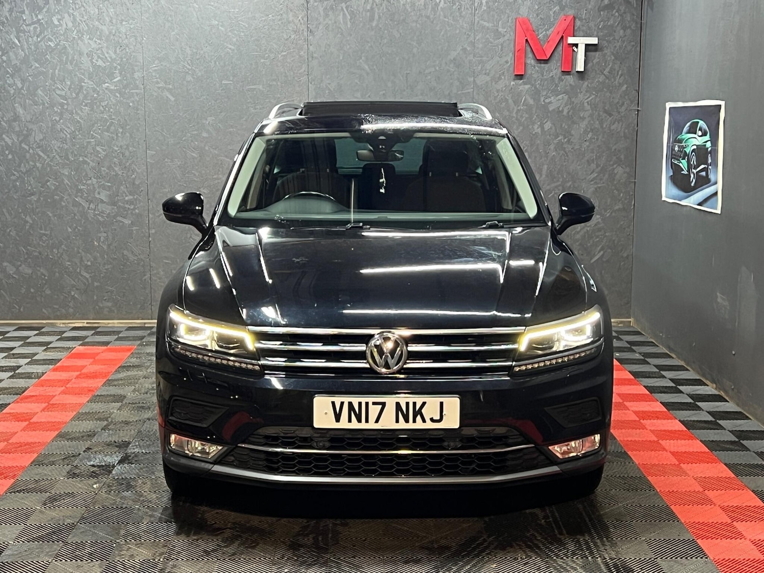 Used Volkswagen Tiguan 2017 for sale - 76976216: Photo 4