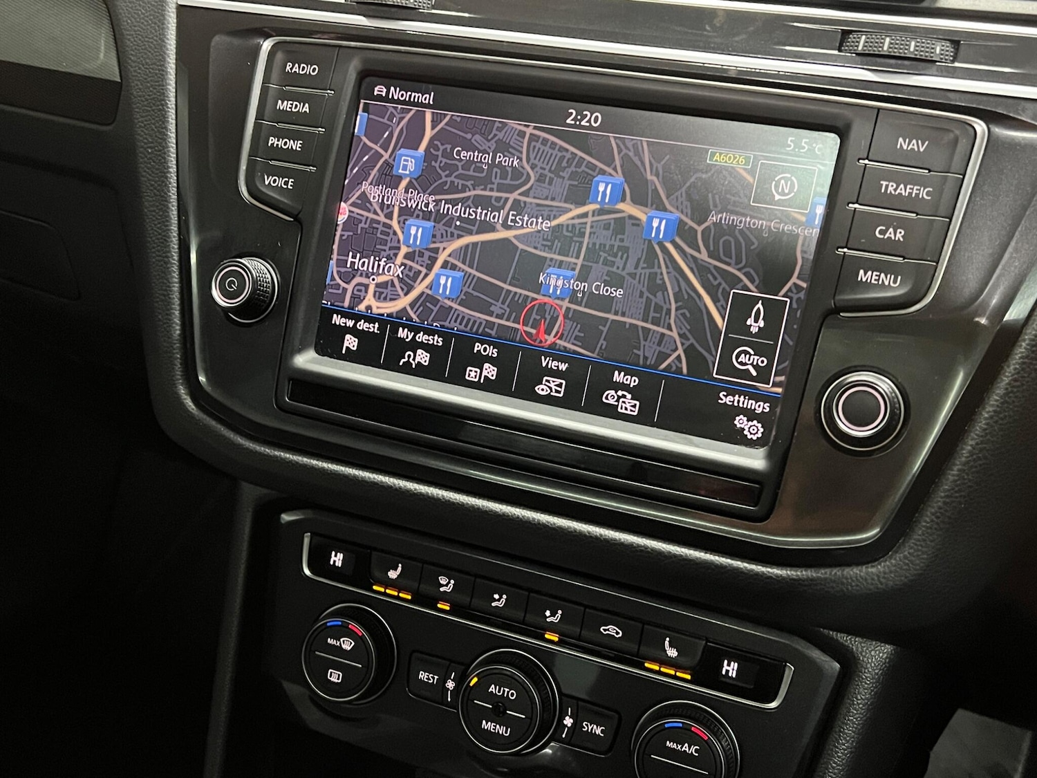 Used Volkswagen Tiguan 2017 for sale - 76976216: Photo 40