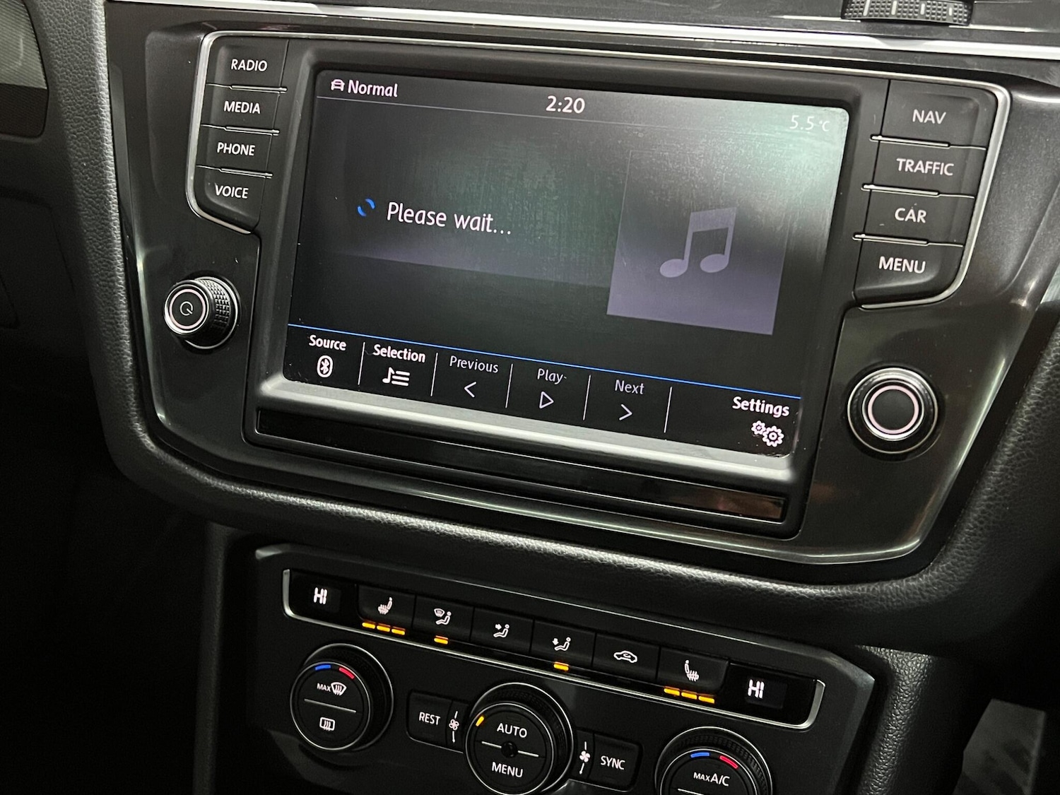 Used Volkswagen Tiguan 2017 for sale - 76976216: Photo 42