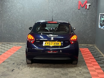 Used Peugeot 208 2017 for sale - 79237032: Photo