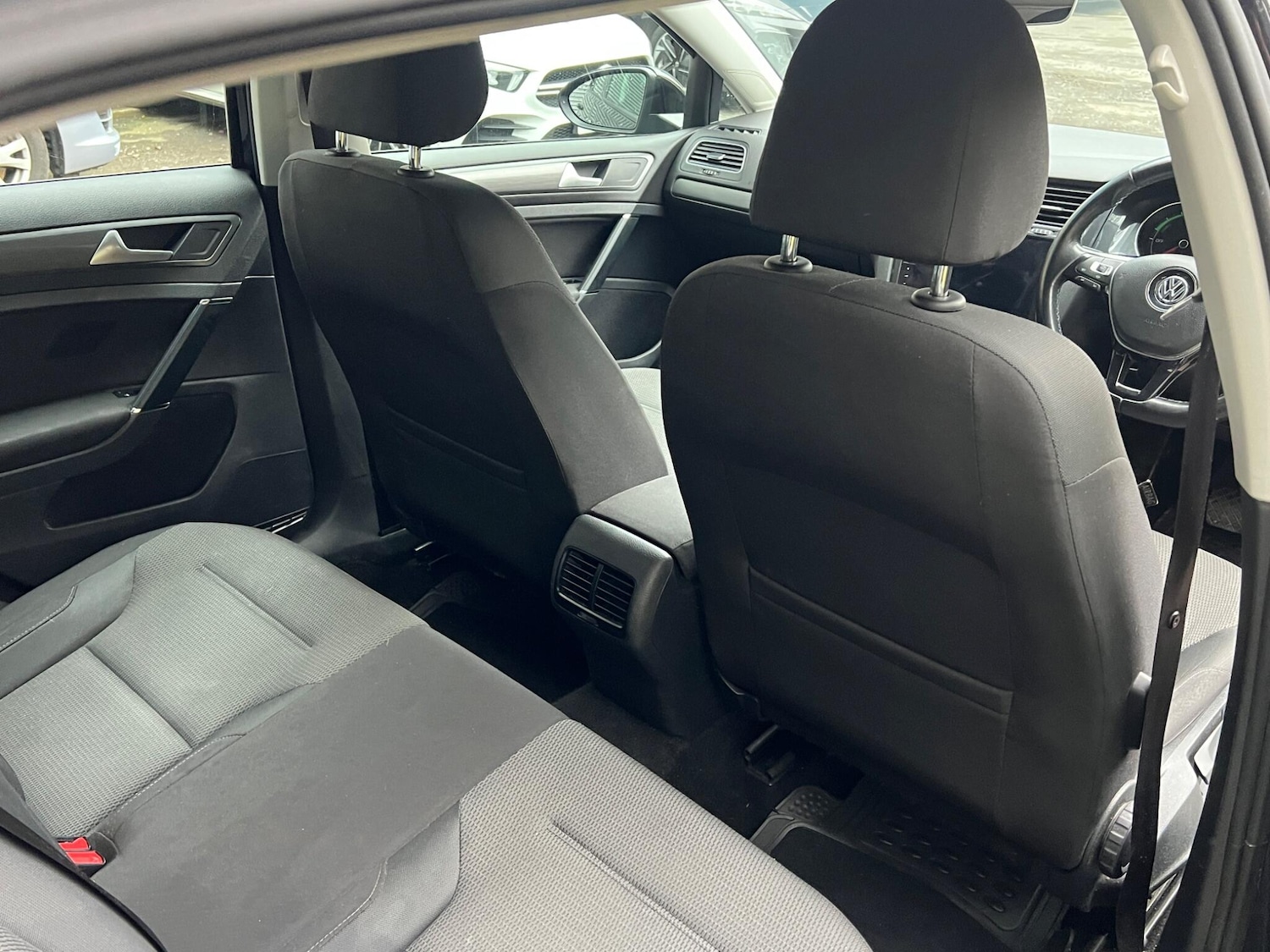 Used Volkswagen Golf 2018 for sale - 77647127: Photo 18