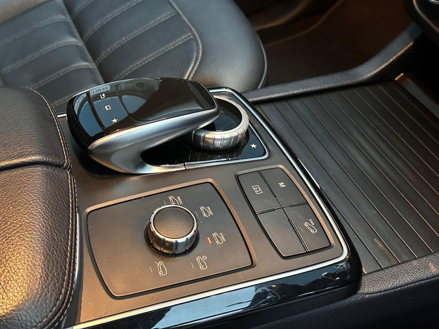 Used Mercedes-Benz GLE 2016 for sale - 76573362: Photo 26