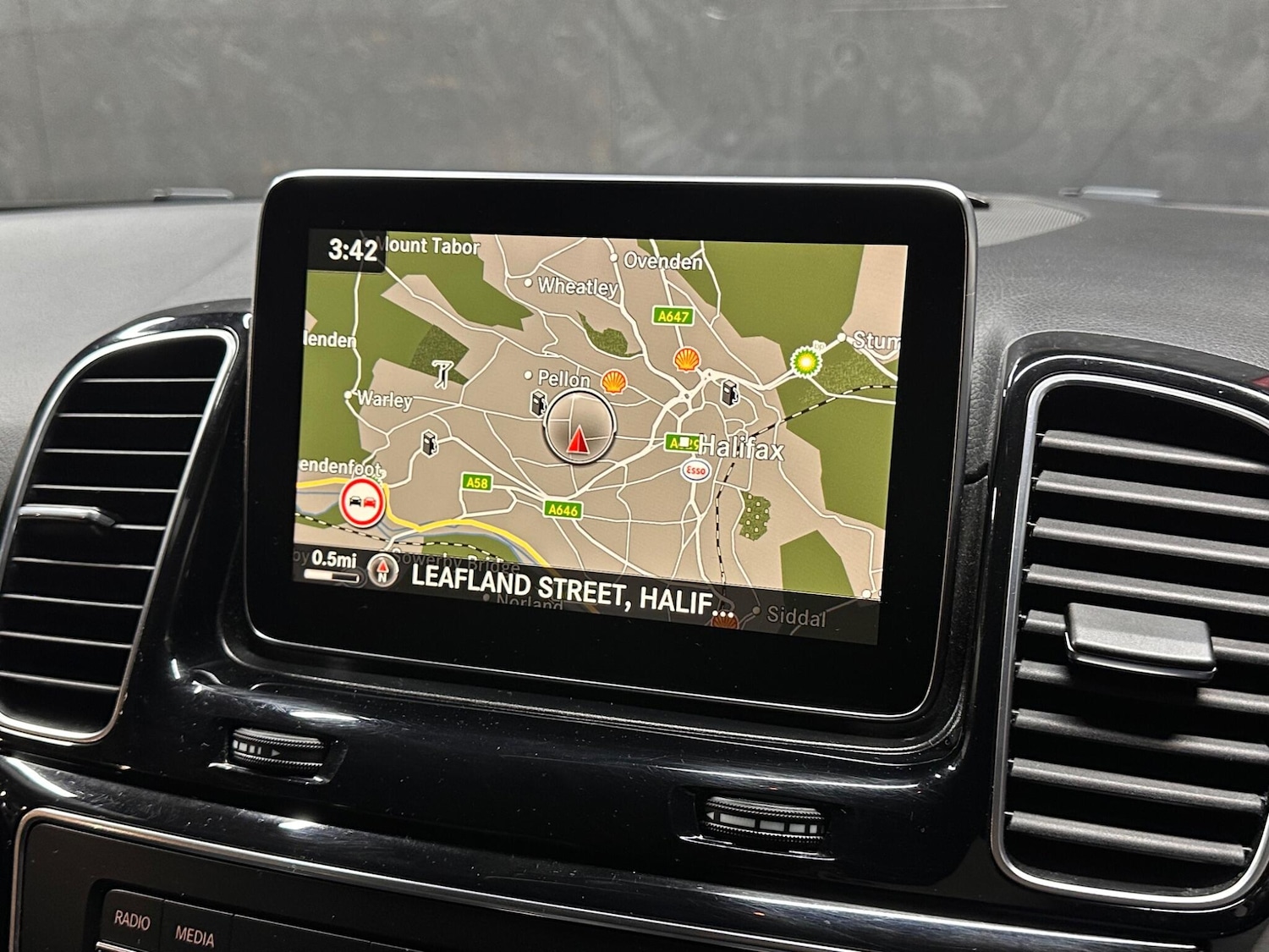 Used Mercedes-Benz GLE 2016 for sale - 76573362: Photo 32