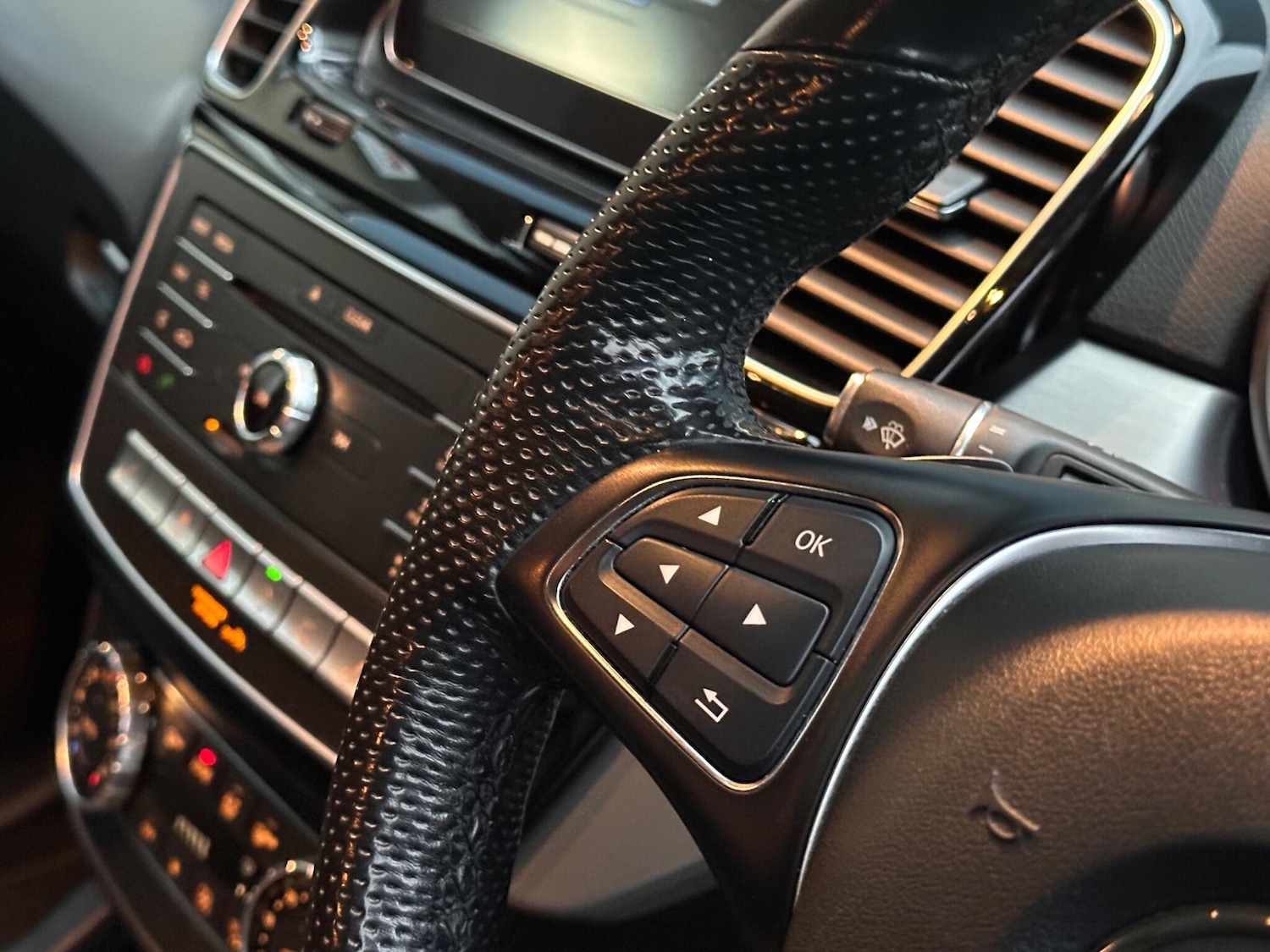 Used Mercedes-Benz GLE 2016 for sale - 76573362: Photo 41