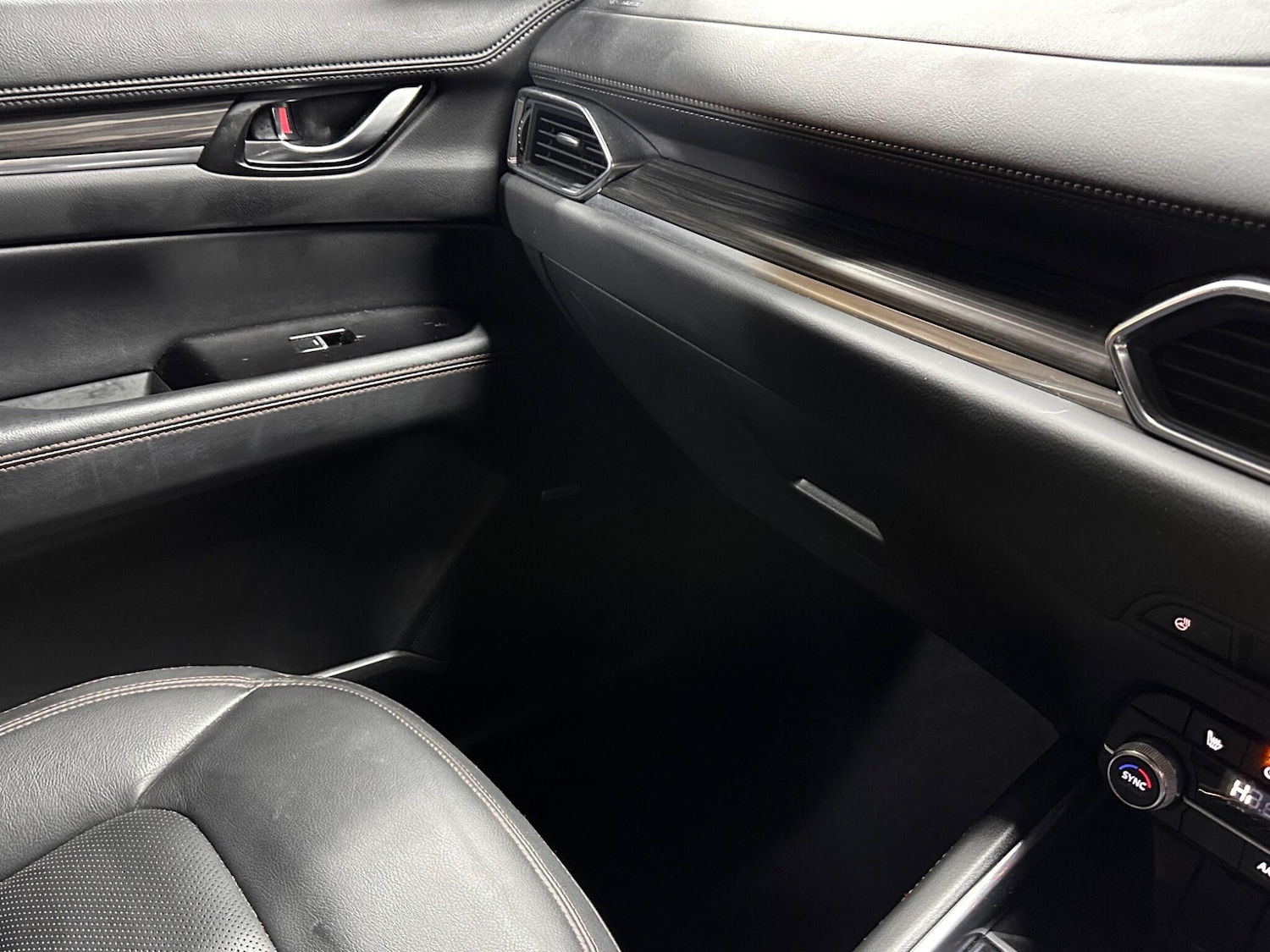 Used Mazda CX-5 2023 for sale - 78171102: Photo 31