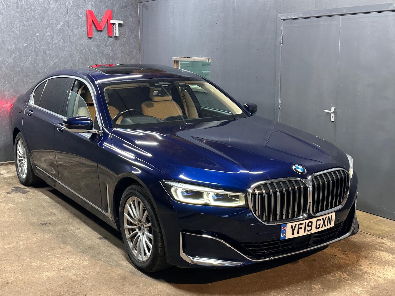 Used BMW 7 Series 2019 for sale - 76607980: Photo 2