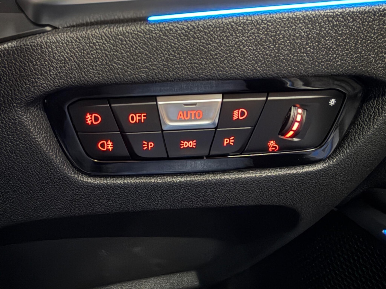 Used BMW 3 Series 2019 for sale - 77359188: Photo 38