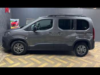Used Peugeot Rifter 2023 for sale - 74120368: Photo