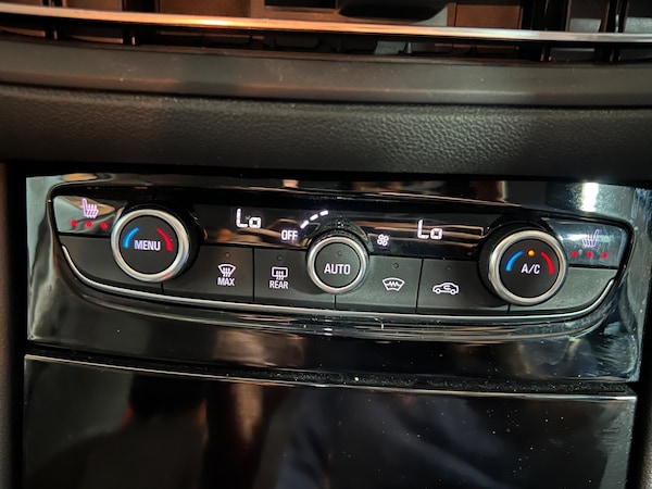 Used Vauxhall Grandland 2023 for sale - 76270928: Photo 27