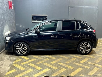 Used Peugeot 208 2023 for sale - 75267982: Photo