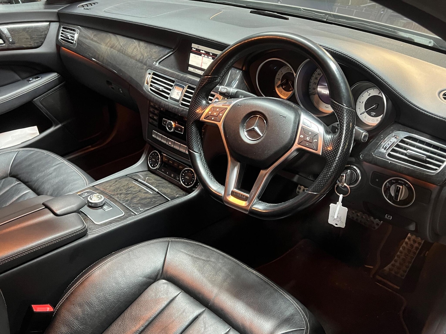 Used Mercedes-Benz CLS 2013 for sale - 76997068: Photo 45