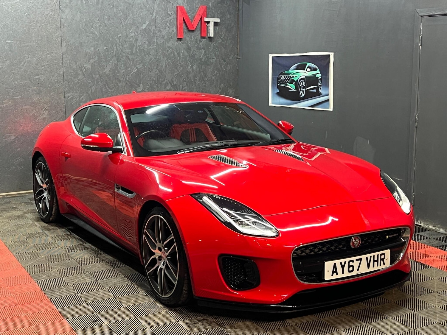 Used Jaguar F-Type 2017 for sale - 77585991: Photo 11