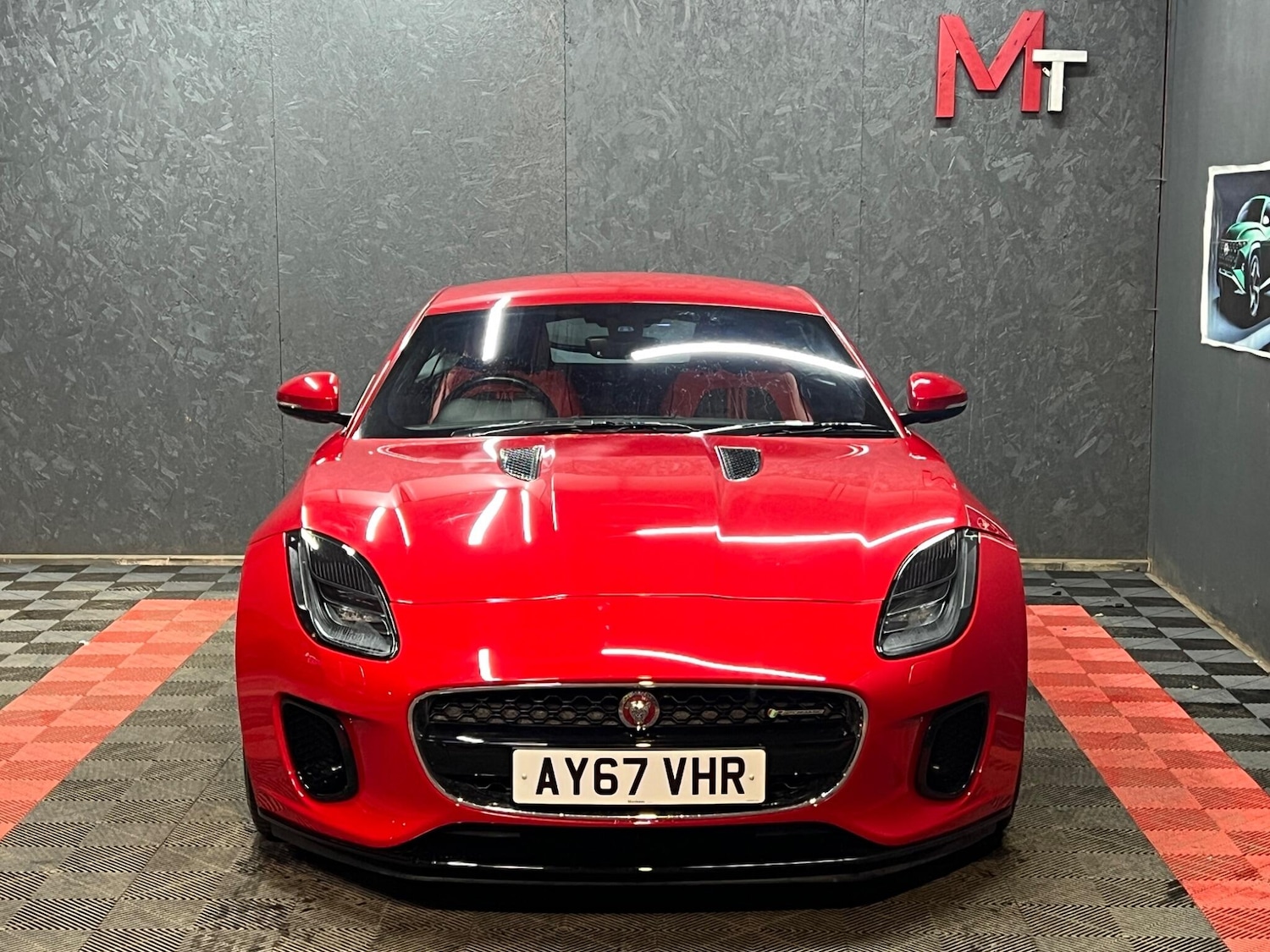 Used Jaguar F-Type 2017 for sale - 77585991: Photo 12