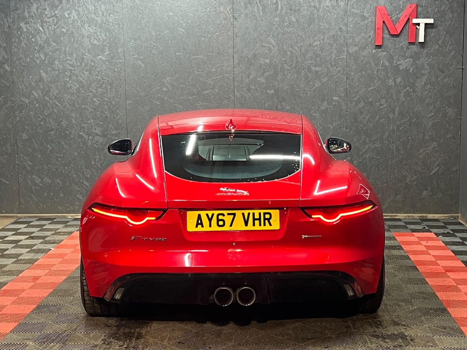 Used Jaguar F-Type 2017 for sale - 77585991: Photo 19