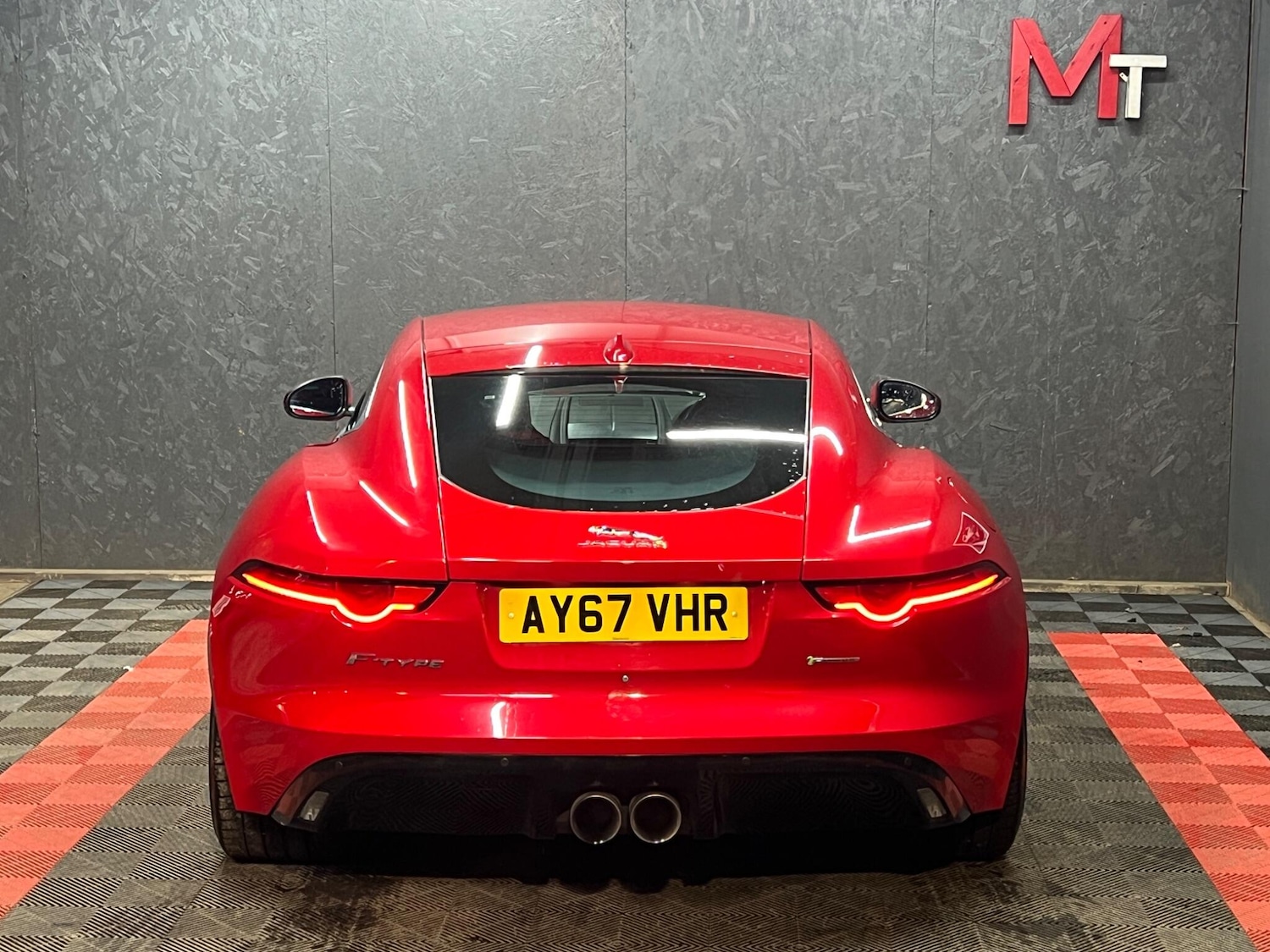 Used Jaguar F-Type 2017 for sale - 77585991: Photo 21
