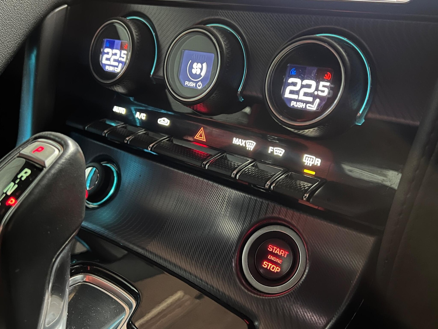 Used Jaguar F-Type 2017 for sale - 77585991: Photo 25