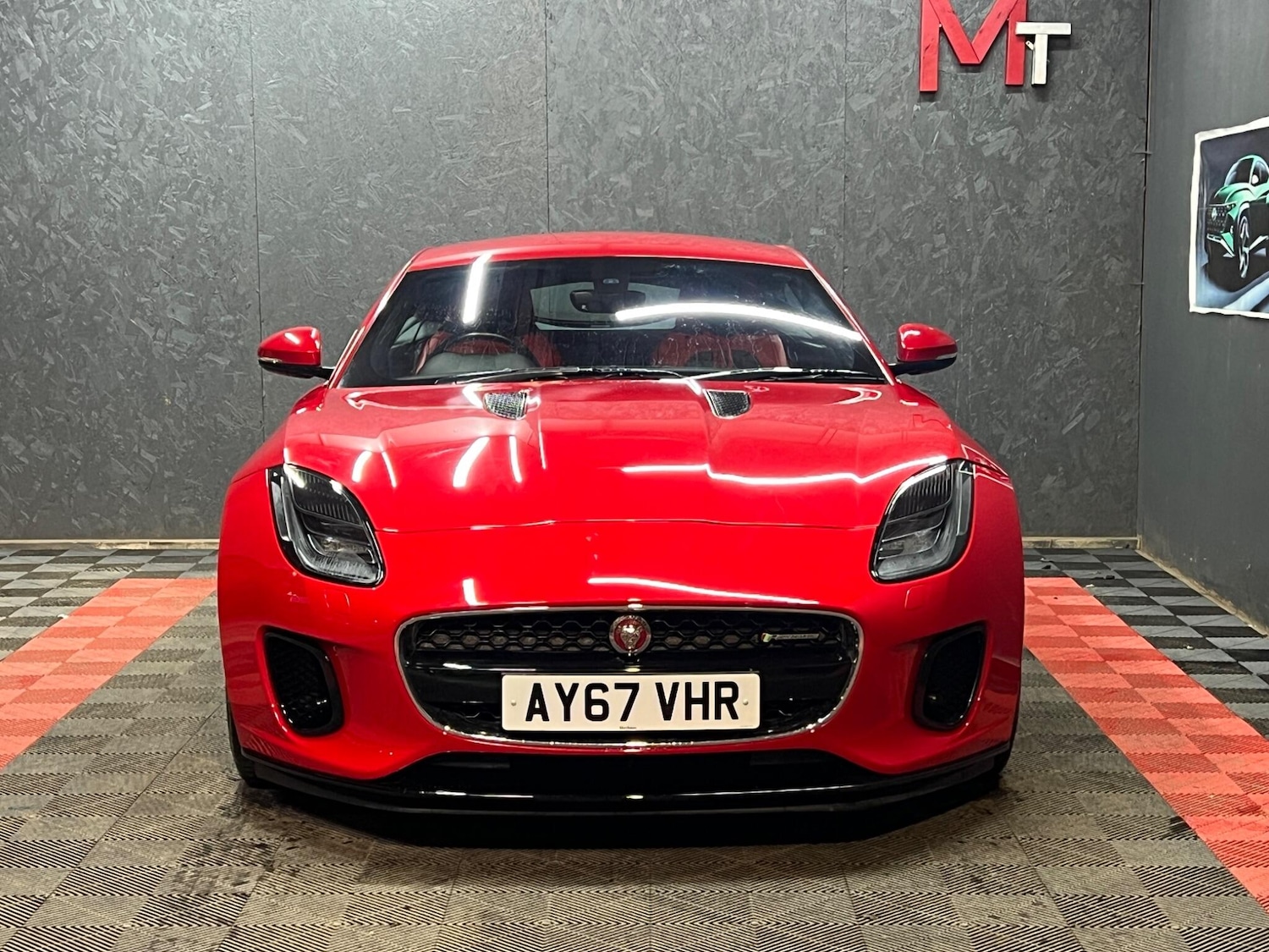 Used Jaguar F-Type 2017 for sale - 77585991: Photo 3