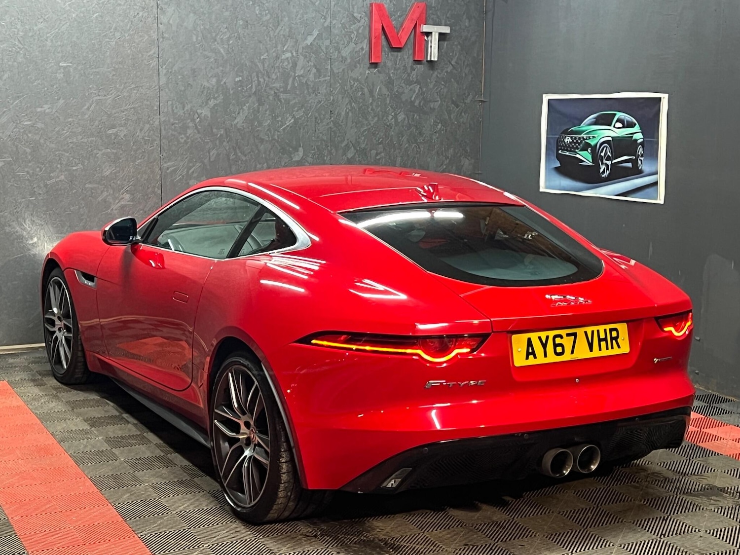 Used Jaguar F-Type 2017 for sale - 77585991: Photo 5