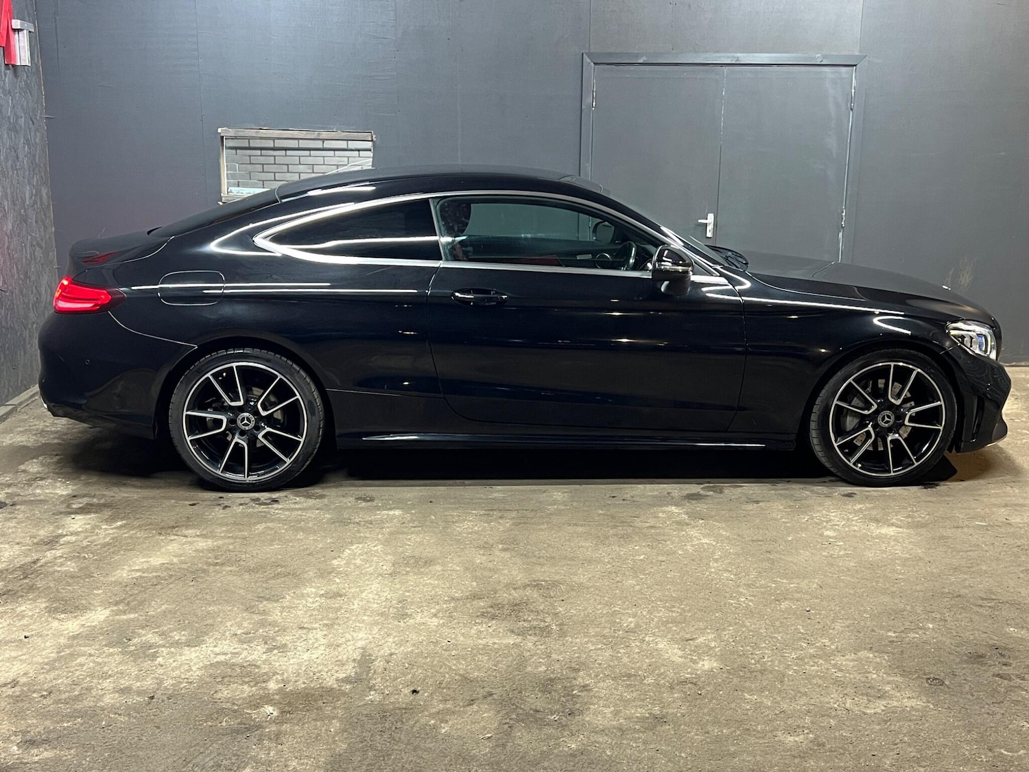 Used Mercedes-Benz C Class 2019 for sale - 76122633: Photo 19