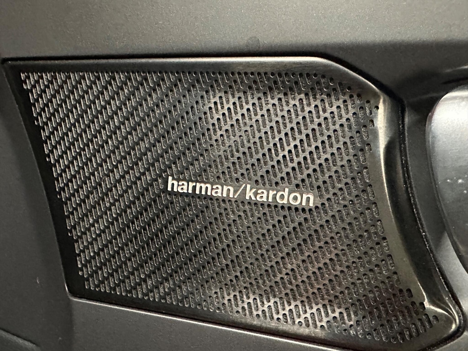 Used Volvo XC40 for sale - 77238354: Photo 20