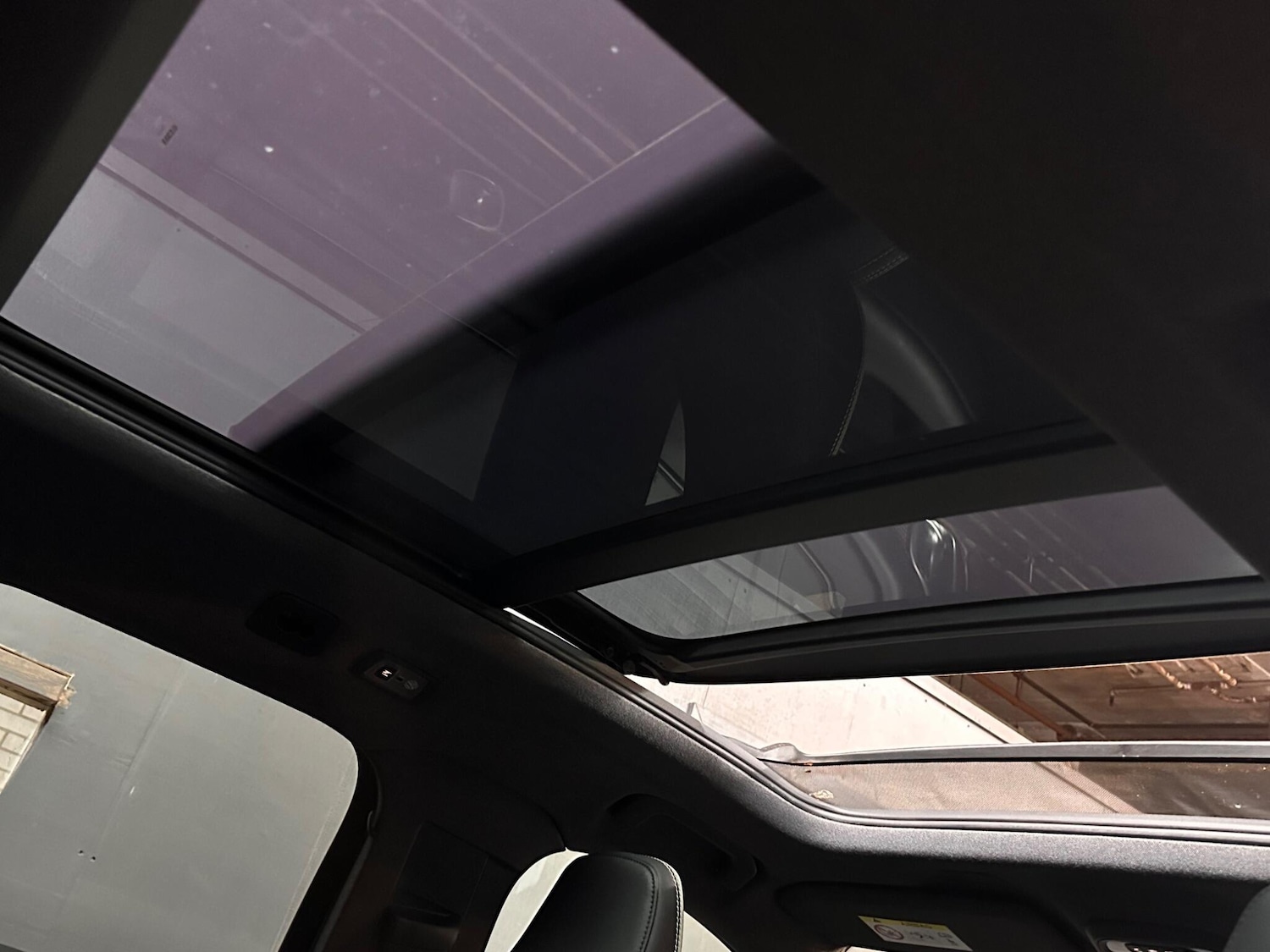 Used Volvo XC40 for sale - 77238354: Photo 31