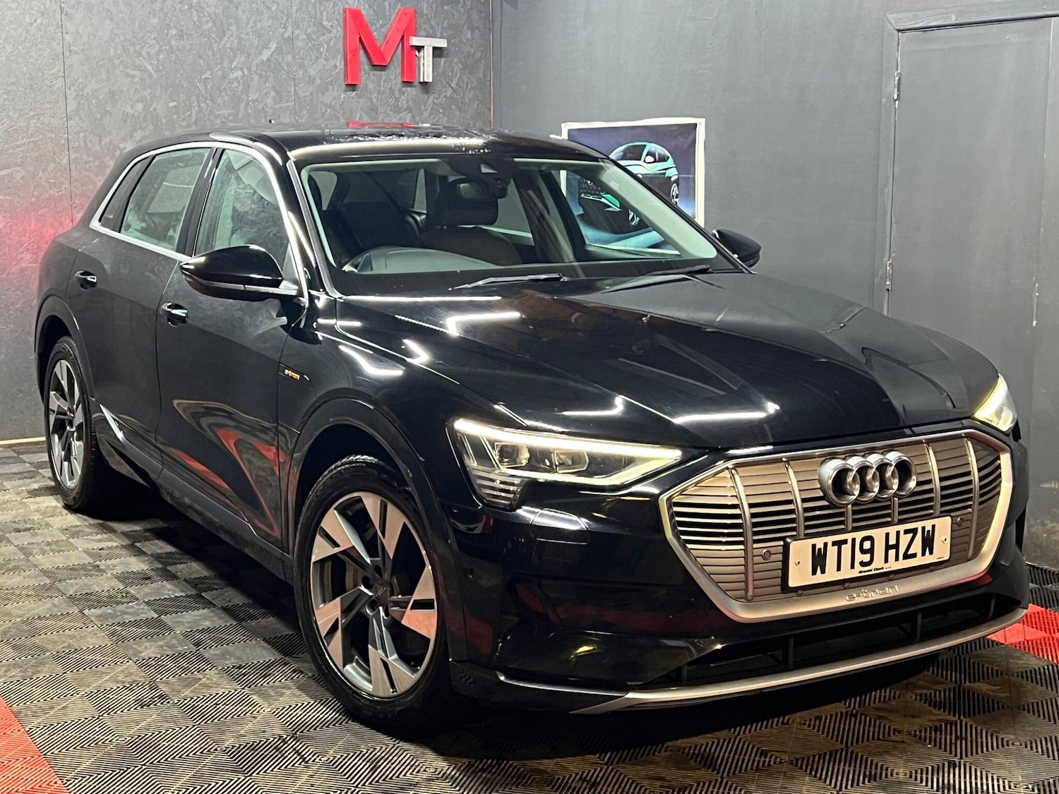 Used Audi e-tron 2019 for sale - 77496962: Photo 5