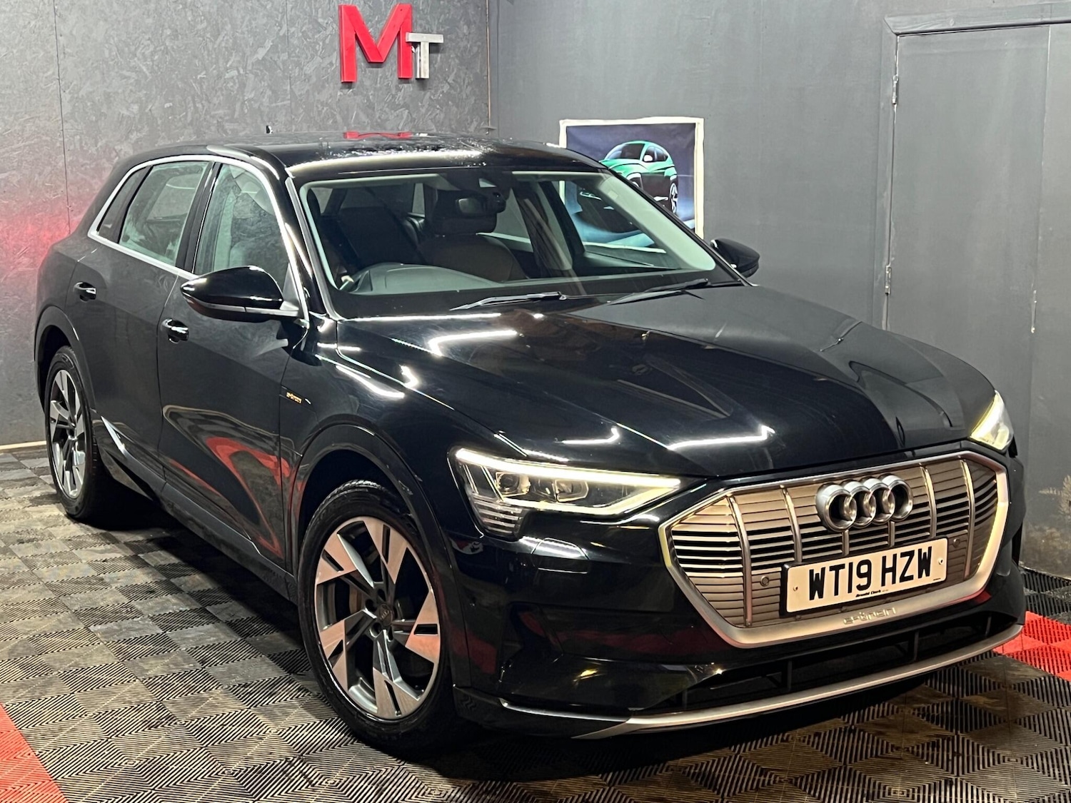 Used Audi e-tron 2019 for sale - 77496962: Photo 6