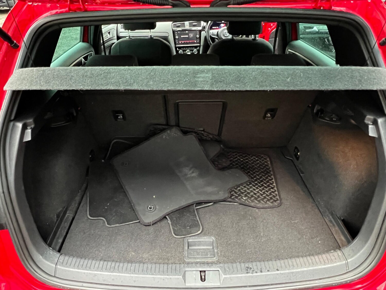 Used Volkswagen Golf 2018 for sale - 77524978: Photo 40