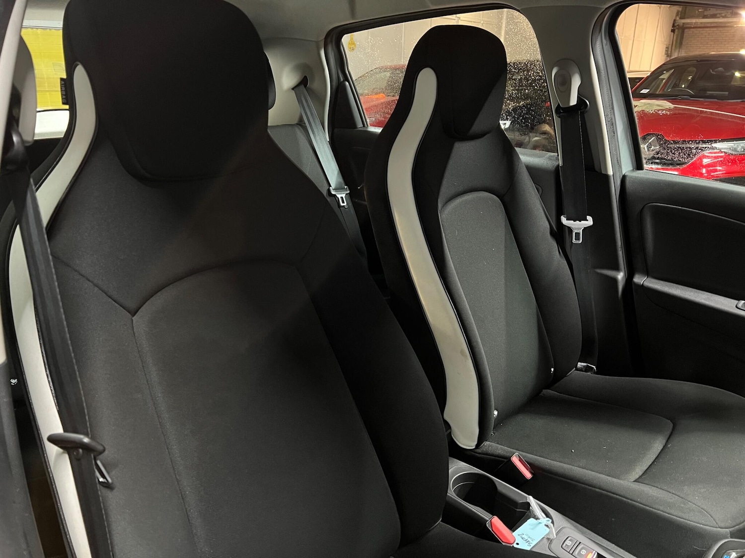 Used Renault Zoe 2021 for sale - 77468428: Photo 44