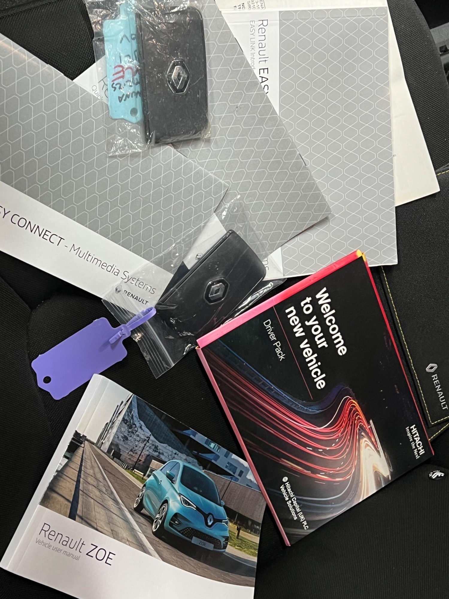 Used Renault Zoe 2021 for sale - 77468428: Photo 46