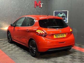 Used Peugeot 208 2015 for sale - 77091115: Photo