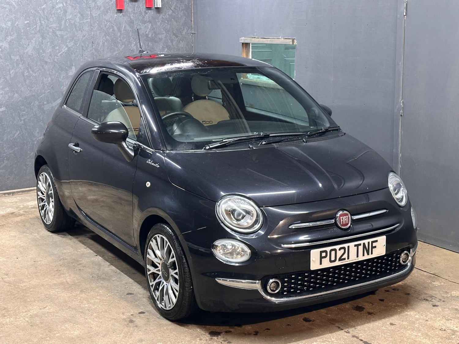 Used Fiat 500 for sale - 76702319: Photo 2