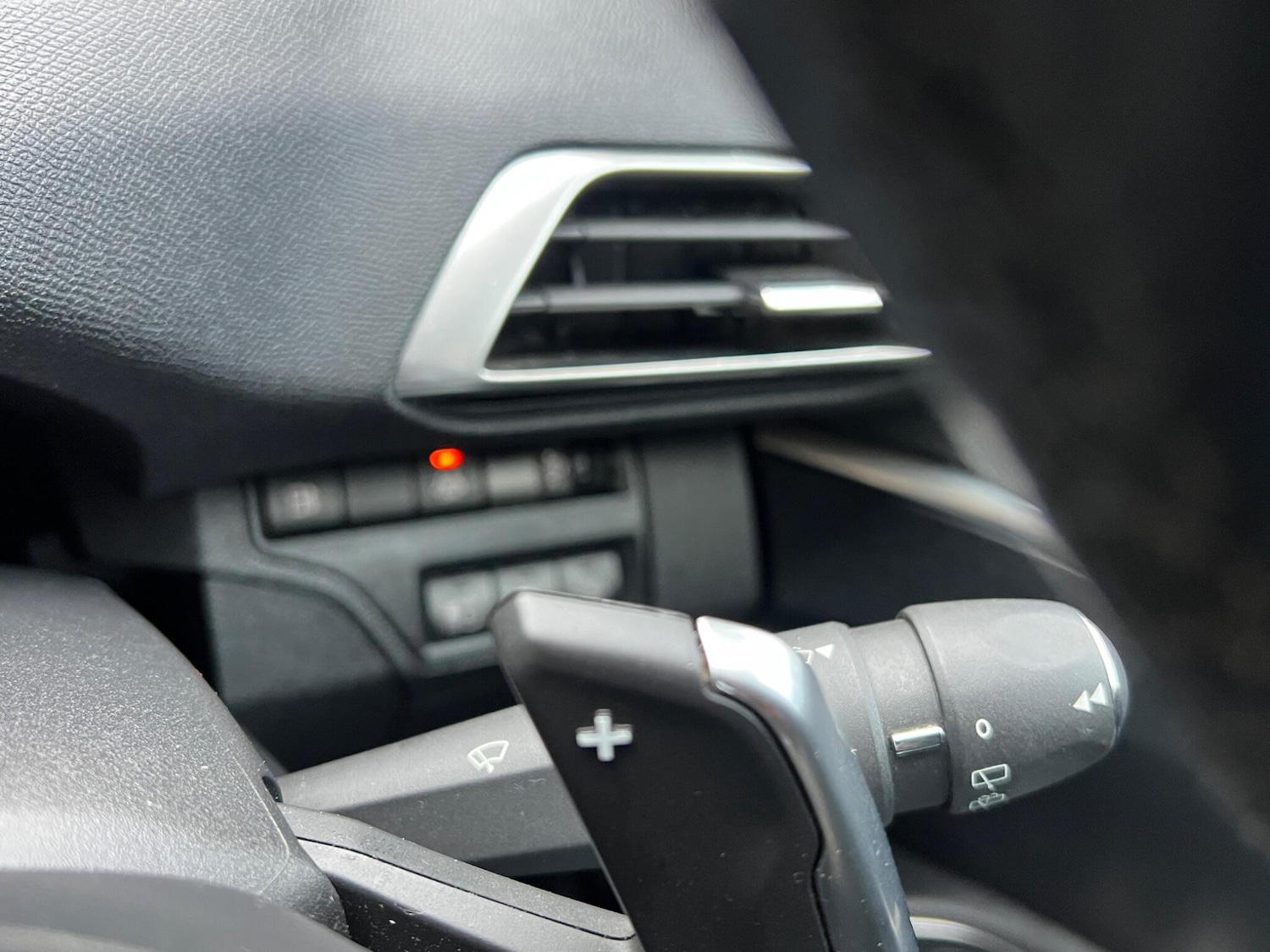 Used Peugeot 3008 2021 for sale - 77238496: Photo 25