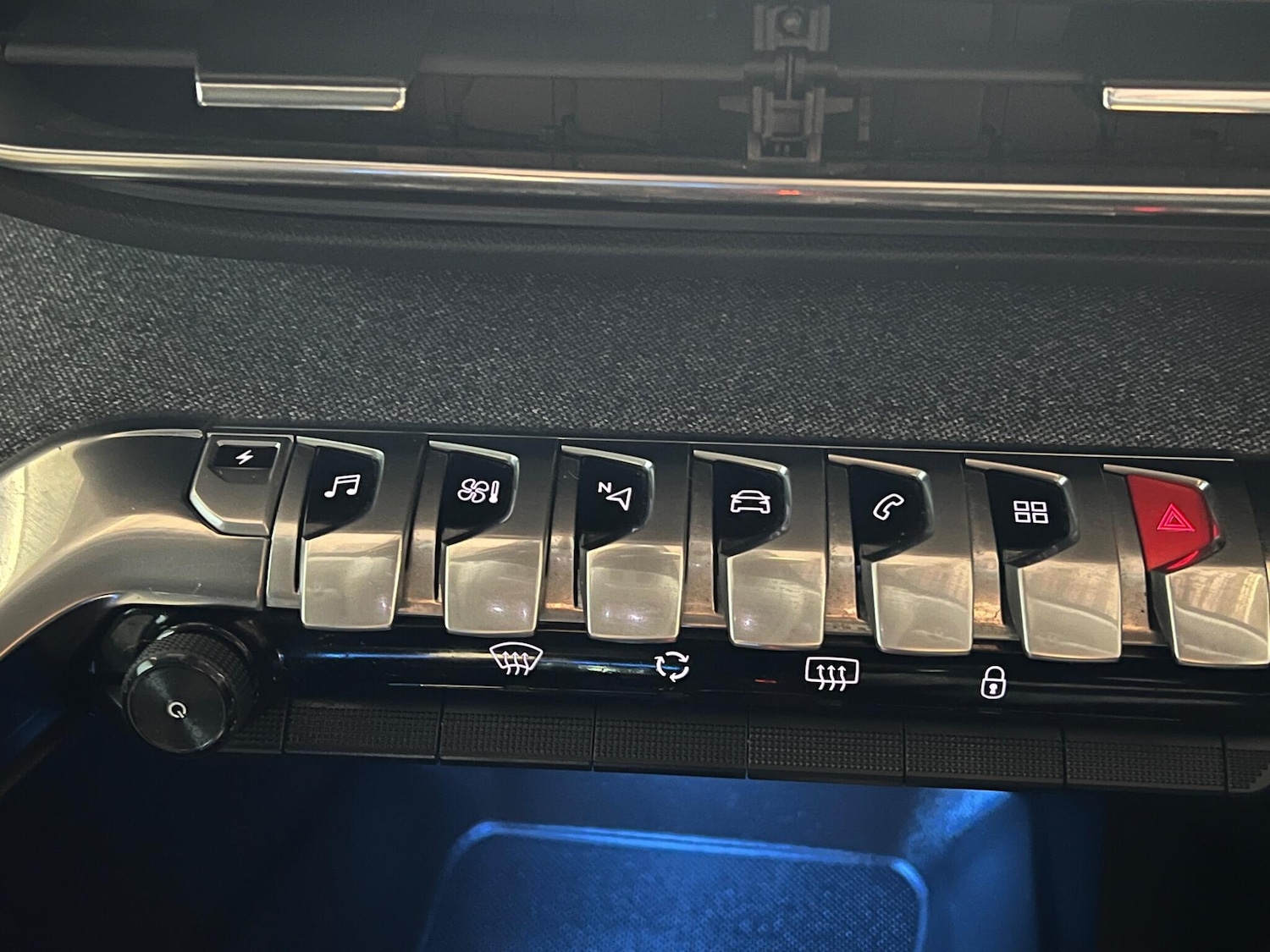 Used Peugeot 3008 2021 for sale - 77238496: Photo 26