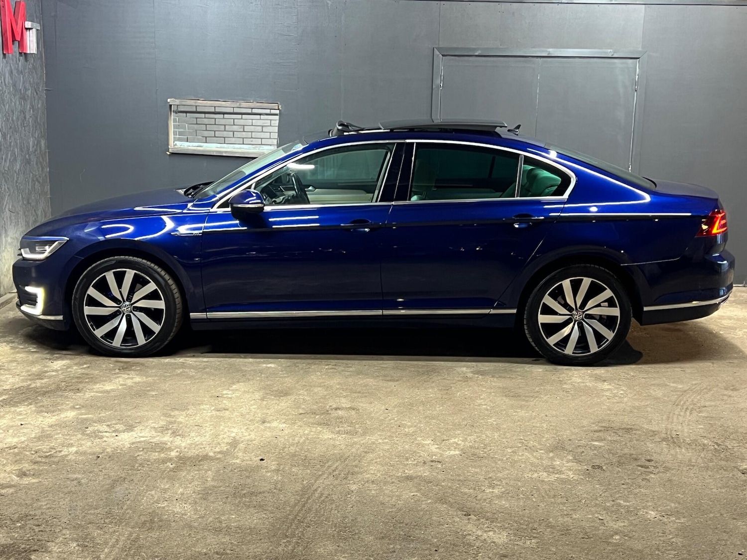 Used Volkswagen Passat 2017 for sale - 76200893: Photo 4
